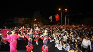 İzmir Selçuk'ta Hıdırellez ateşi yandı 