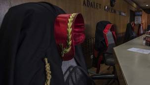 Karar Resmi Gazete'de: İşte birinci dereceye yükselen hakim ve savcılar