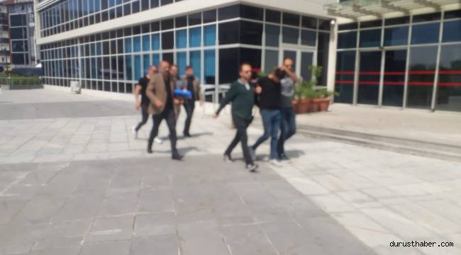 Kayseri'de Taksi şoförü cinayetinde 2 şüpheli adliyede