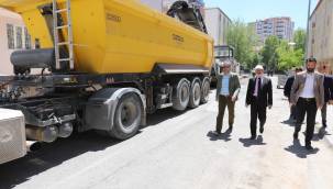 Kayseri Kocasinan İlçesi Turgutreis Mahallesinde yenileme çalışmaları sürüyor