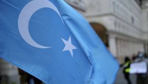 Kendisini ‘Doğu Türkistan Cumhuriyeti cumhurbaşkanı’ olarak tanıtan kişiye 10 yıl hapis ..