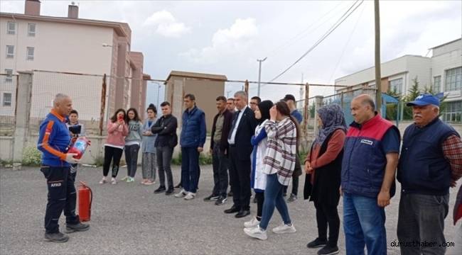 Kırşehir'de öğrenci yurdunda afet farkındalık eğitimi
