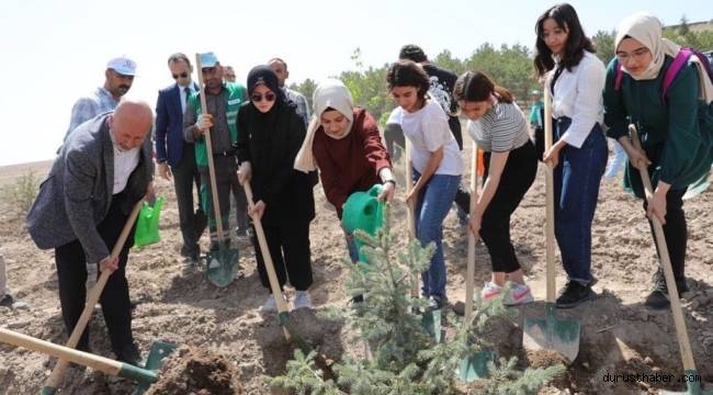 Kocasinan Belediye Başkanı Çolakbayrakdar'dan Ağaçlandırma çağrısı