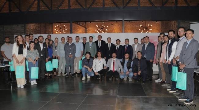 Kosova'da 'Gençlerin Gözünden Daha Adil Bir Dünya Mümkün' çalıştayı yapıldı