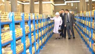 Londra'daki altınları kim sattı?