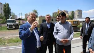 Melikgazi ilçesinde 600'e yakın metruk yapı yıkıldı