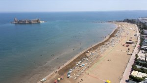 Mersin'in plajları turizm sezonuna hazırlanıyor