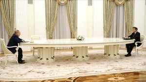 Putin ve Macron 'Ukrayna ve küresel gıda güvenliğini' görüştü