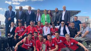 Şampiyon Melikgazi Belediyesi Bedensel Engelliler Futbol takımı Süper Lig'de