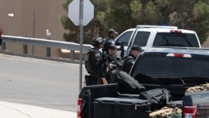 Teksas'ta polis, 21 kişinin öldüğü saldırıya erken müdahale etmemekle eleştiriliyor