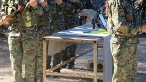 Terör örgütü YPG/PKK Suriye'de çocukları kullanmaya devam ediyor