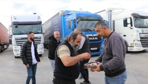 Tır şoförleri bayrama direksiyon başında girdi