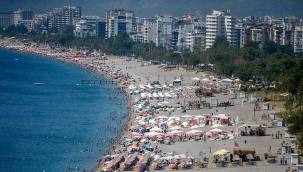 TL değer kaybetti, Türkiye turist akınına uğradı
