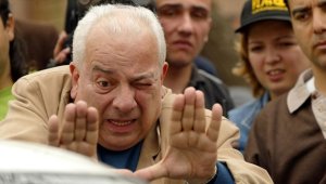 Türk sineması ve tiyatrosunun duayen oyuncusu: Zeki Alasya