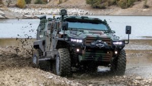 Türk zırhlısı Yörük, ilk görevine Afrika'da başladı