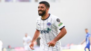 Umut Bozok, gol krallığını yabancılara bırakmadı