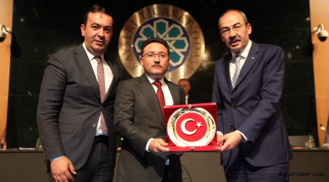 Vali Çiçek,