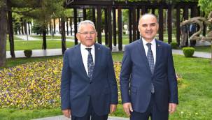 Vali Günaydın’dan Başkan Büyükkılıç’a veda ziyareti 