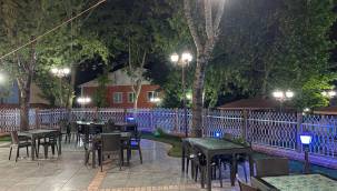 Adnan Kahveci Parkı ışıl ışıl oldu