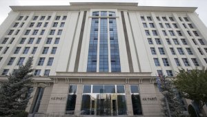 AK Parti, 2 yıl aranın ardından cuma günü kampa giriyor