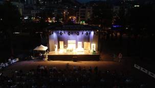 Akçaabat'ta 3. Açık Hava Tiyatro Günleri Başlıyor 