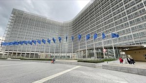 Almanya, Fransa ve İtalya, Ukrayna'ya 'AB'ye aday ülke' statüsü verilmesini destekliyor