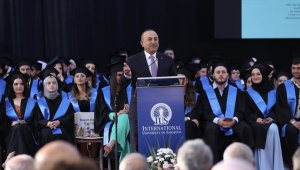 Bakan Çavuşoğlu: Türkiye insani ve girişimci dış politikasıyla barışa yatırım yapıyor