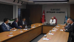 Başkan Büyükkılıç'a 