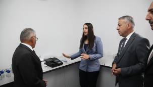 Başkan Büyükkılıç, Anadolu'da İlk ve Tek Olan Ar-Ge Merkezi'nde İncelemelerde Bulundu