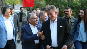 Başkan Büyükkılıç'ın Yemekte Ağırladığı KKTC Ulaştırma Bakanı, Kayseri'ye Övgüler Yağdırdı