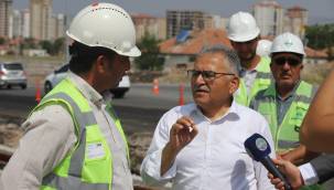 Başkan Büyükkılıç, Yapımı Devam Eden Talas Raylı Sistem Hattı'nı Denetledi