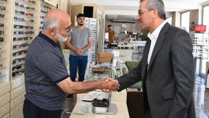 Başkan Güngör Azerbaycan Bulvarı’nda Esnaflarla Bir Araya Geldi