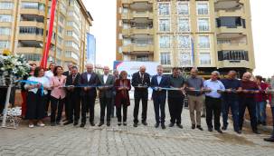 Başkan Şahin ve Meclis Üyelerinin Ortak Kararıyla Eski Bakan Mustafa Yılmaz'ın Adı Kentin En İşlek Caddelerinden Birine Verildi 