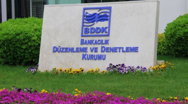 BDDK'nın kararı piyasayı karıştırdı: Bankalar kredi vermeyi durdurdu