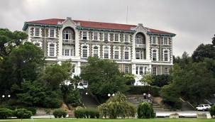 Boğaziçi Üniversitesi’nde 4 akademisyen görevden uzaklaştırıldı