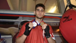 Boksta genç yetenek Ahmet Zeki Elturan'ın hedefi olimpiyat madalyası