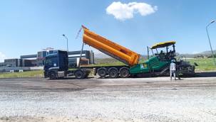 Büyükşehir'den Develi Hastanesi Çevresine 3.7 Milyon TL'lik Asfalt Çalışması