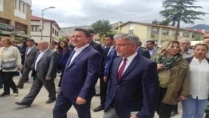 DEVA Partisi Genel Başkanı Ali Babacan, Nallıhan'da temaslarda bulundu