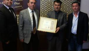 Dünya Türkistanlılar Derneği Başkanı İbrahim Dost oldu