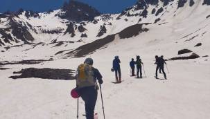 Erciyes'te Haziran'da Kayak keyfi