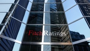 Fitch 2022 büyüme tahminini küresel ekonomi için düşürdü, Türkiye için yükseltti
