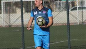 Genç futbolcu Hasan Göğercin trafik kazasında yaşamını yitirdi