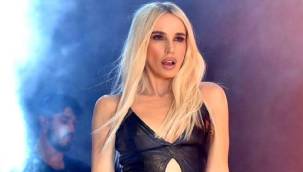 Gülşen 'den Çirkin Hareket! Öyle Bir Poz Verdi Ki Milyonlarca Kişi Tepki Gösterdi