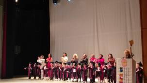 İkizler Kreşi ve Anaokulu’nda mezuniyet heyecanı 