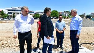 “Karakavak ile Bostanbaşı’nın Cazibesini Artıracak Dev Bir Park Alanı Kuruyoruz”