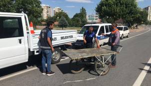 Kayseri’de motosiklet ve çekçek araçlar ile toplama yapan 191 kişi sorgulandı