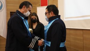 Kayseri Üniversitesinden mezun olan öğrenciler şed kuşandı