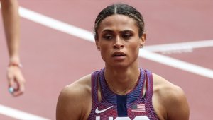 McLaughlin, kendisine ait kadınlar 400 metre engelli dünya rekorunu geliştirdi