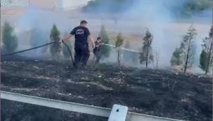 Muğla'dan dönen Kocaeli İtfaiyesi İzmir'de bir yangına müdahale etti