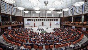 Sağlık çalışanlarının mali haklarının iyileştirilmesini içeren kanun teklifi TBMM Genel Kurulunda kabul edildi